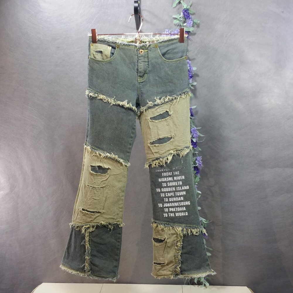 U-Turn Distressed Jeans  SZ 27